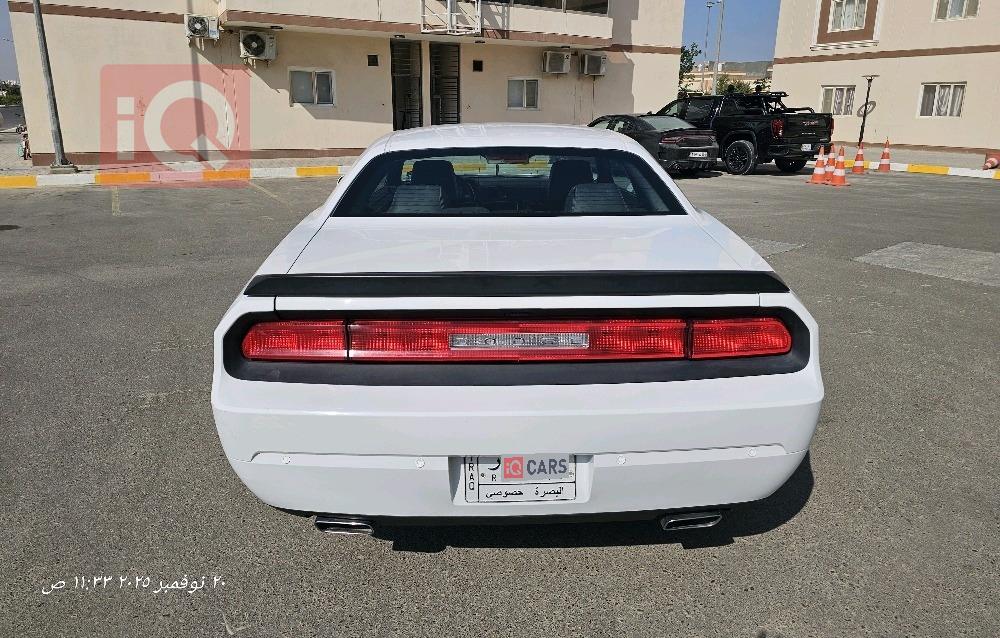 Dodge Challenger